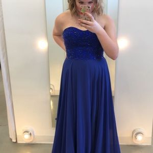 Prom dress